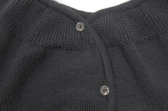 vêtement de bébé-layette-brassiere en laine merinos grise-naissance